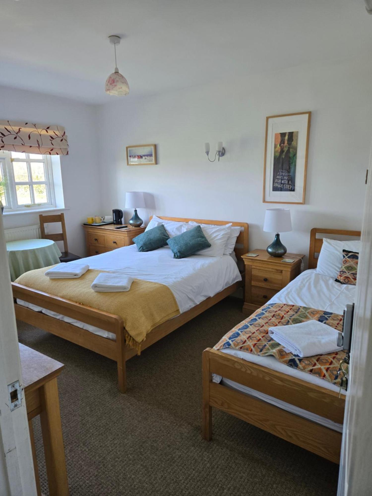 Salhouse Wayside B&B מראה חיצוני תמונה